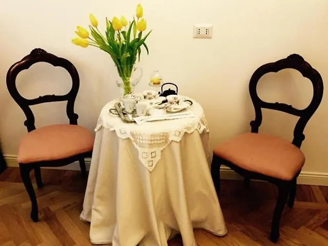 La Belle Coquette Nocleg ze śniadaniem 3*