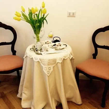 La Belle Coquette Bed and breakfast 3*