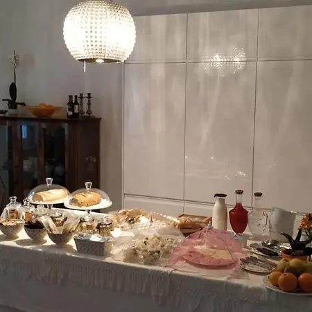 La Belle Coquette Bed and breakfast 3*